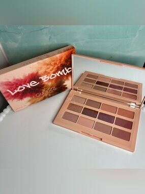 GLOGIRL Cosmetics Love Bomb Eyeshadow Palette 12 Shades New In Box